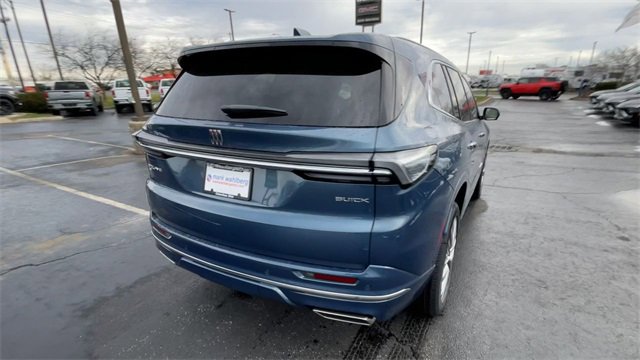 New 2026 Buick Enclave Avenir w/ Super Cruise Package image 9