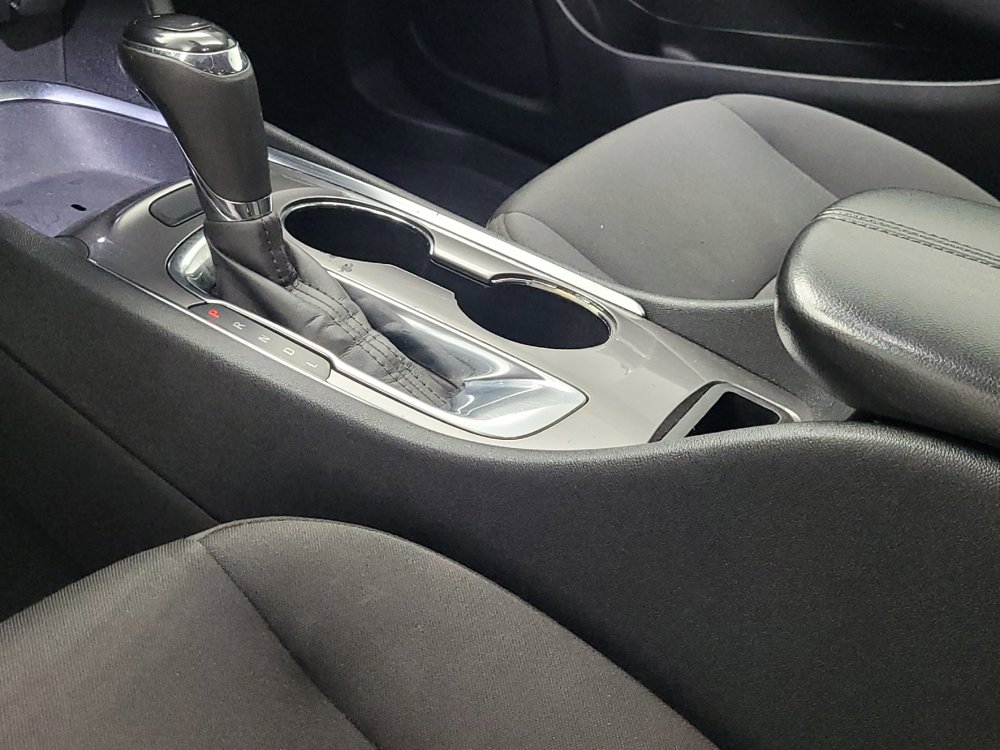 Used 2020 Chevrolet Malibu LT FWD image 26