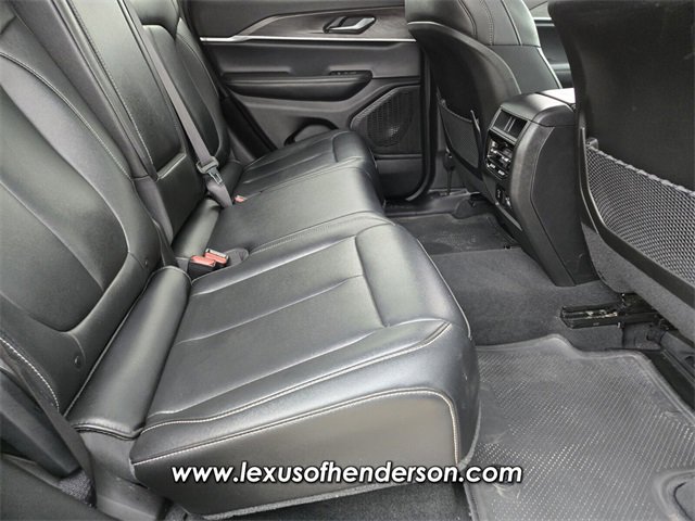 Used 2024 Jeep Grand Cherokee Limited image 15