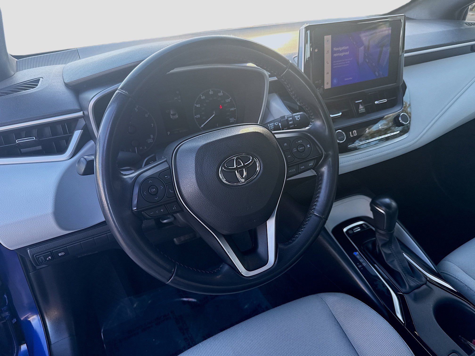 Used 2023 Toyota Corolla SE image 7