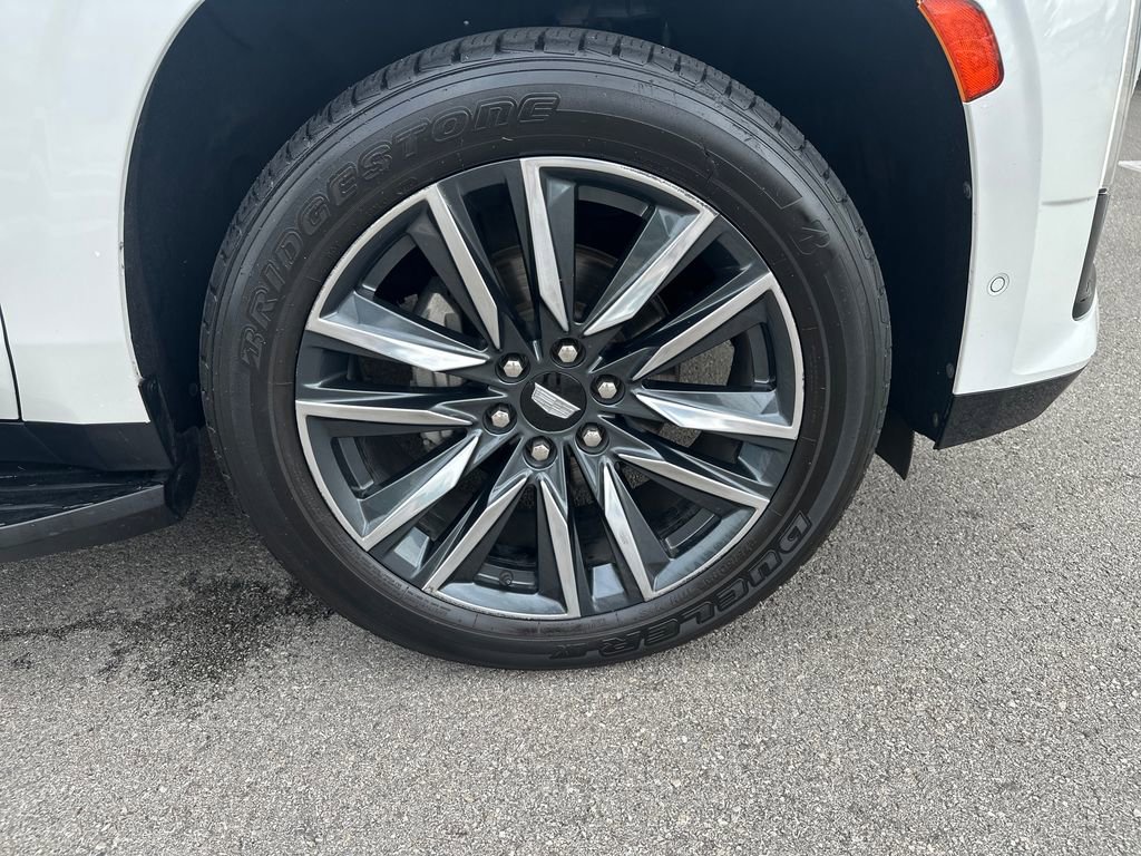 Used 2021 Cadillac Escalade ESV Sport RWD image 13