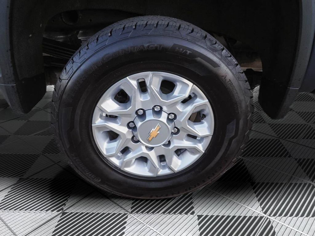 Certified 2022 Chevrolet Silverado 2500 LTZ w/ LTZ Convenience Package AWD/4WD image 37
