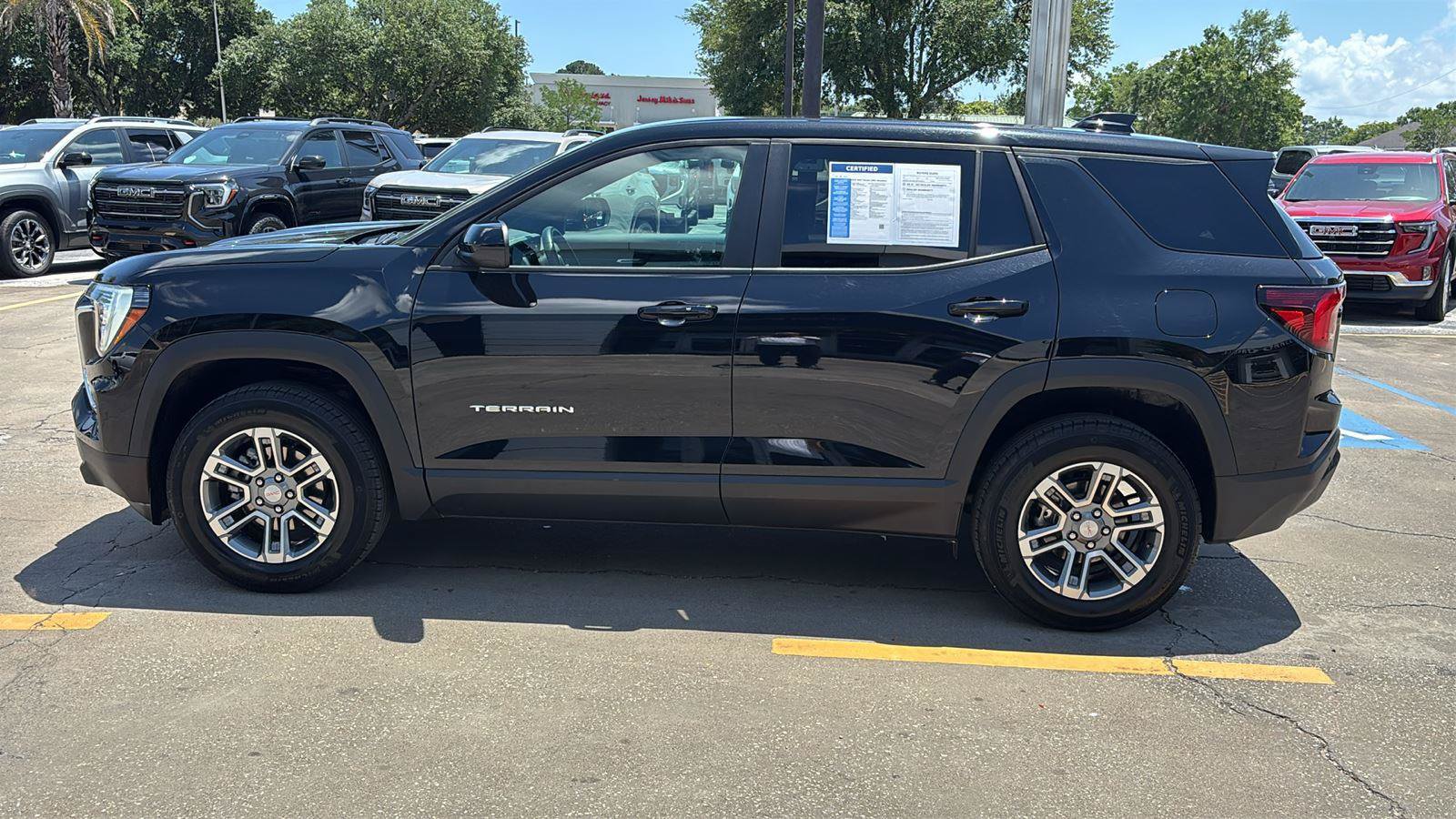 Certified 2025 GMC Terrain Elevation AWD/4WD image 4
