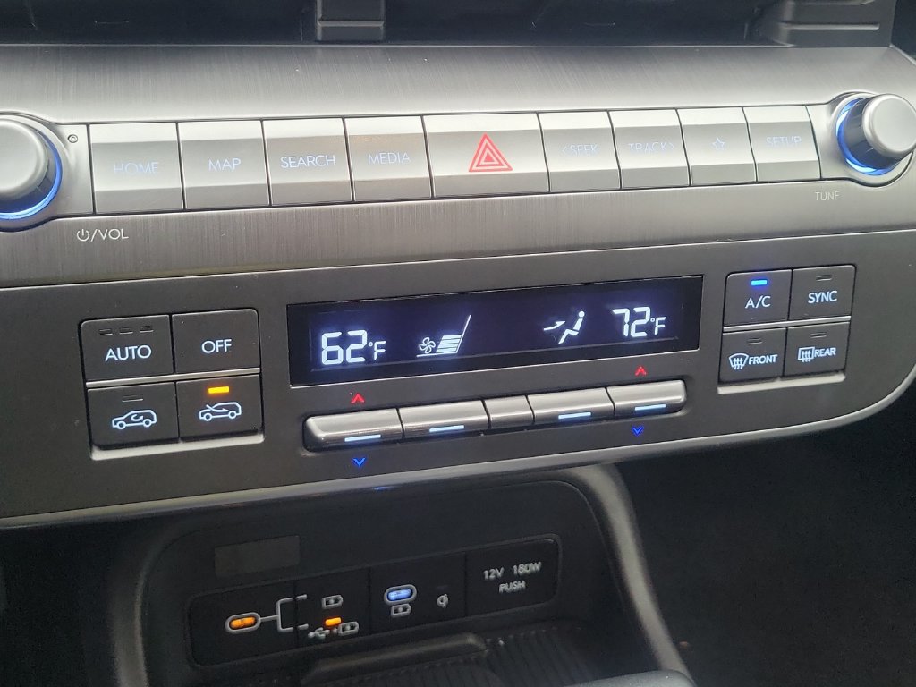 Used 2026 Hyundai Kona SEL Sport FWD image 16