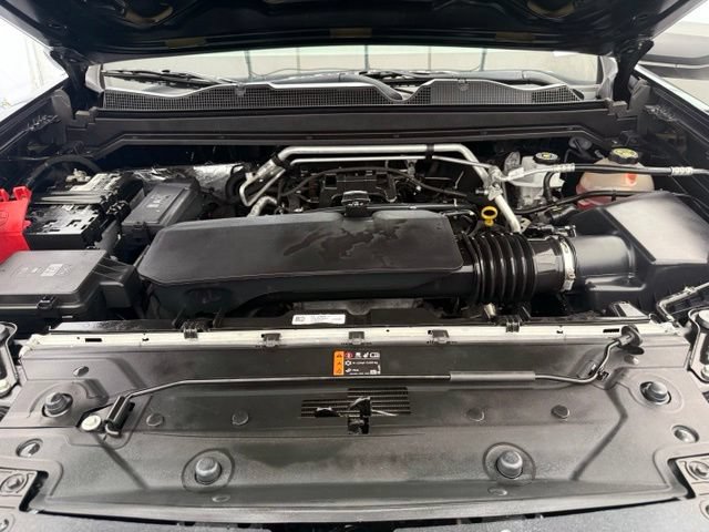 Used 2023 Chevrolet Colorado W/T RWD image 8