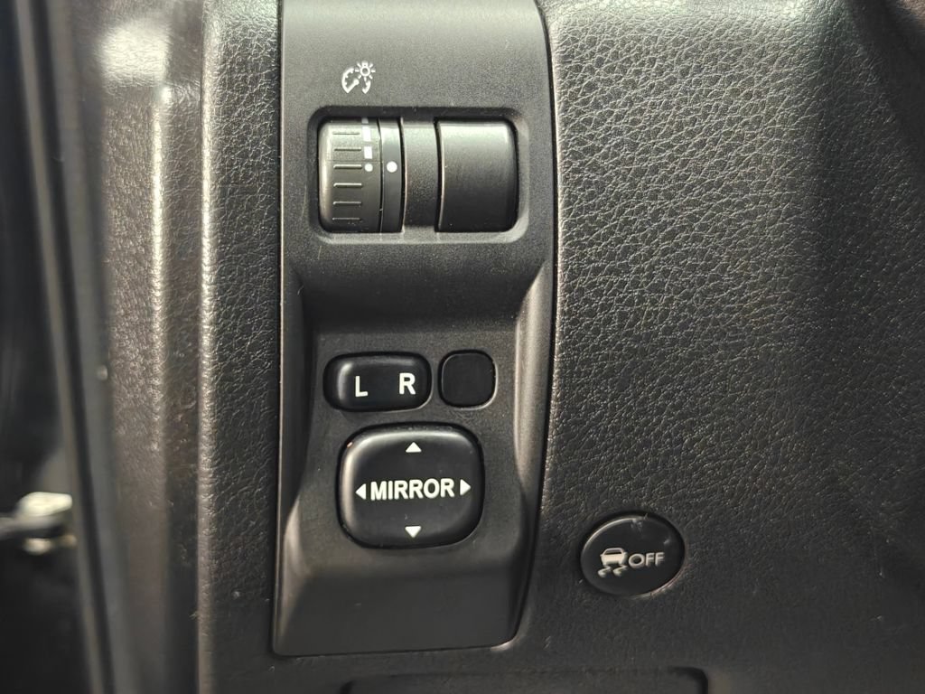 Used 2010 Subaru Forester 2.5X AWD/4WD image 10