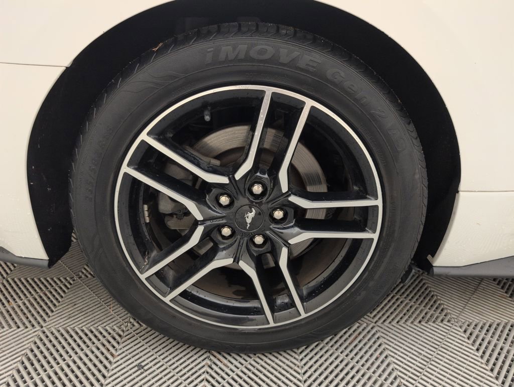 Used 2020 Ford Mustang GT Premium image 13