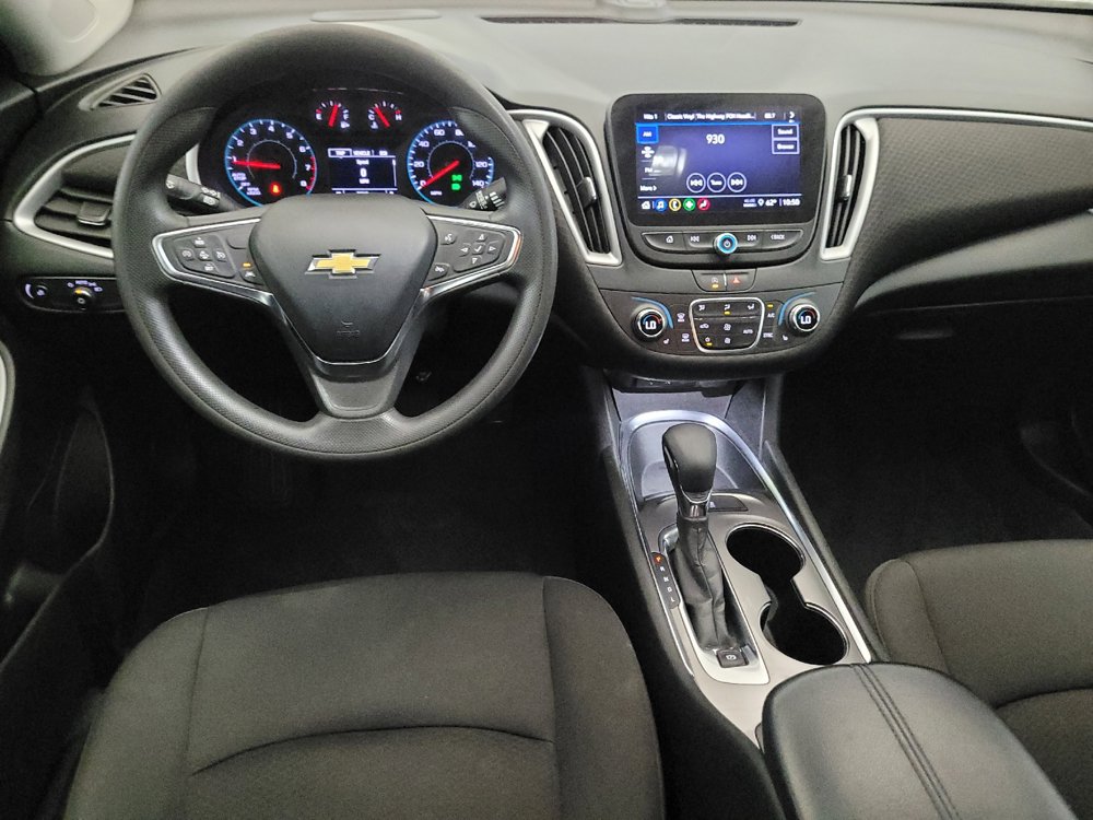 Used 2023 Chevrolet Malibu LT FWD image 22