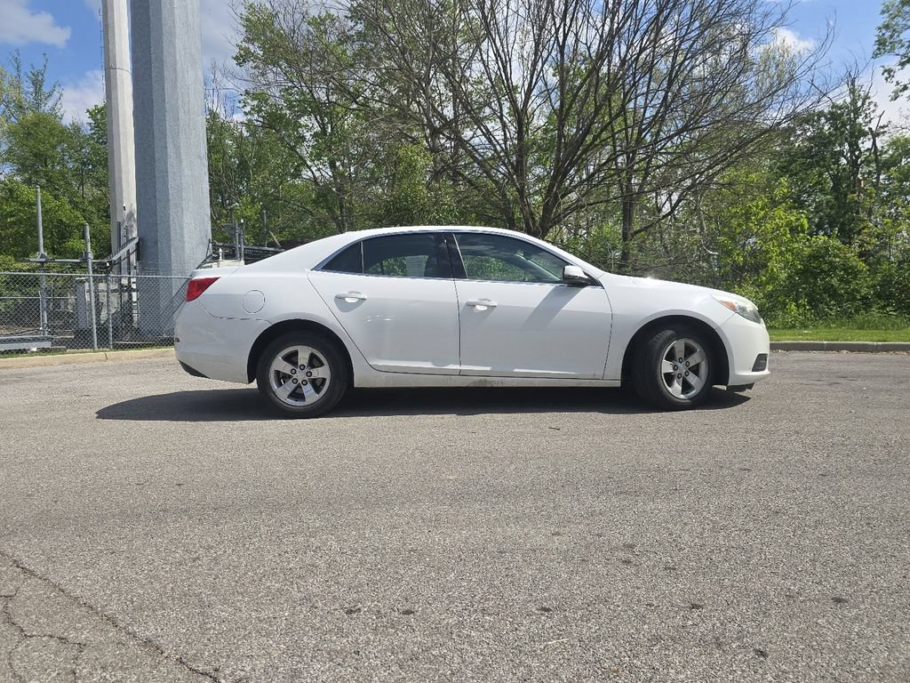 Used 2015 Chevrolet Malibu LT FWD image 15