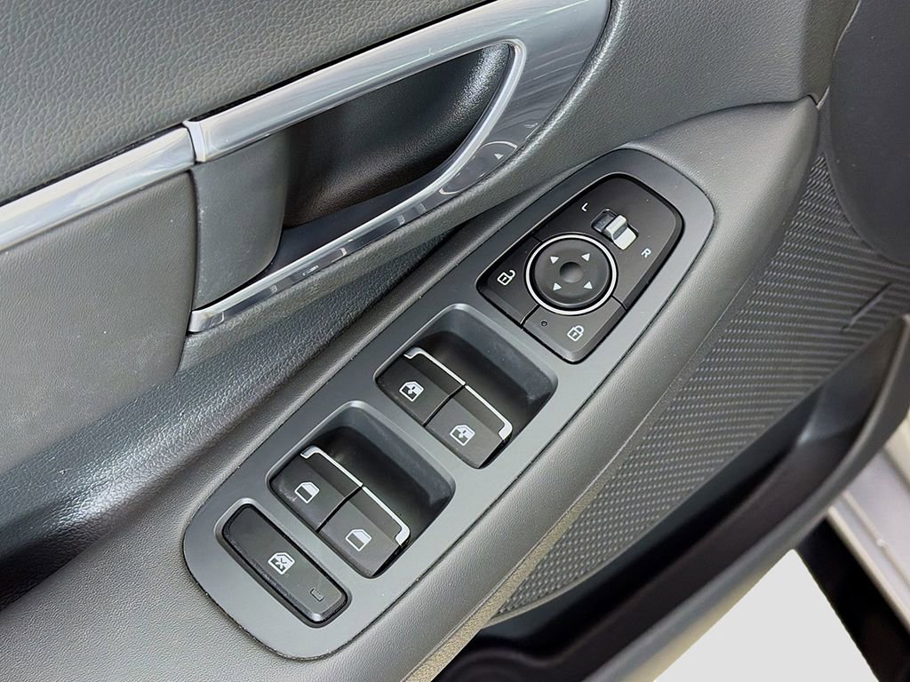 Used 2023 Hyundai Sonata SEL Plus image 31