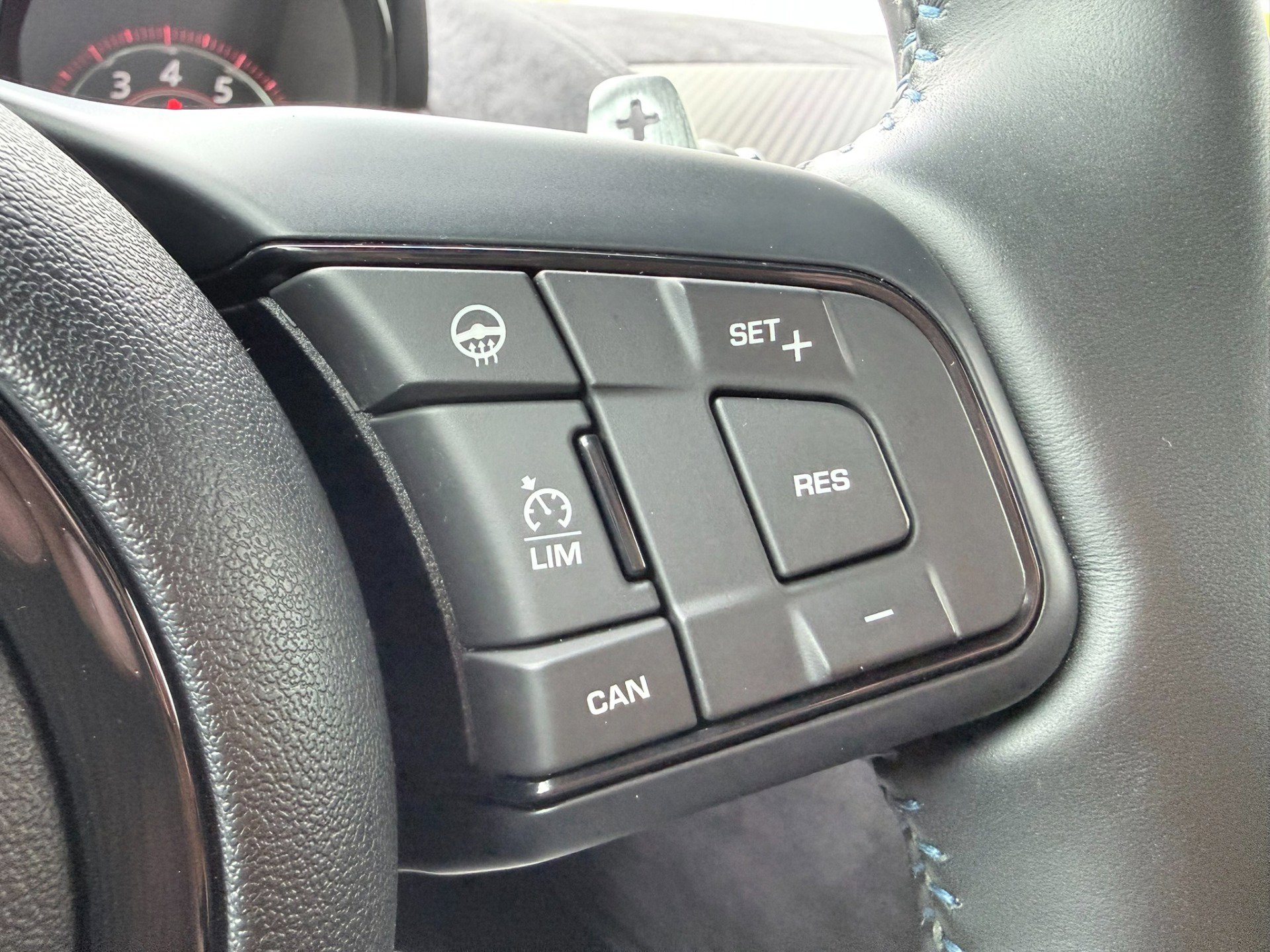 Used 2017 Jaguar F-TYPE SVR image 19