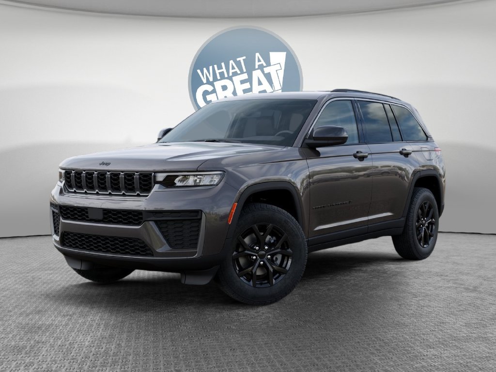 New 2026 Jeep Grand Cherokee Altitude AWD/4WD image 2