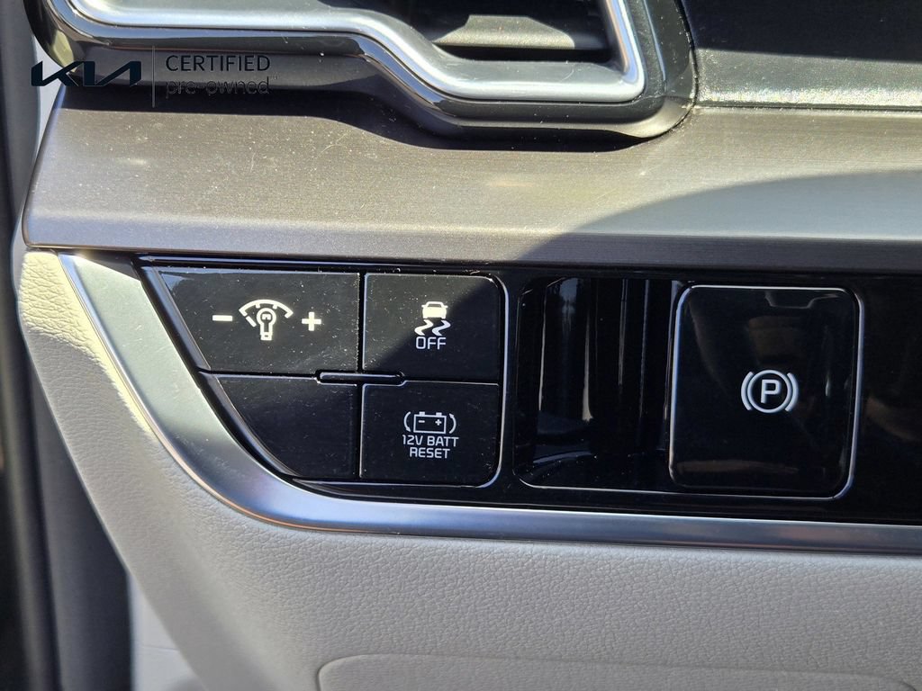 Certified 2023 Kia Sportage EX AWD/4WD image 26