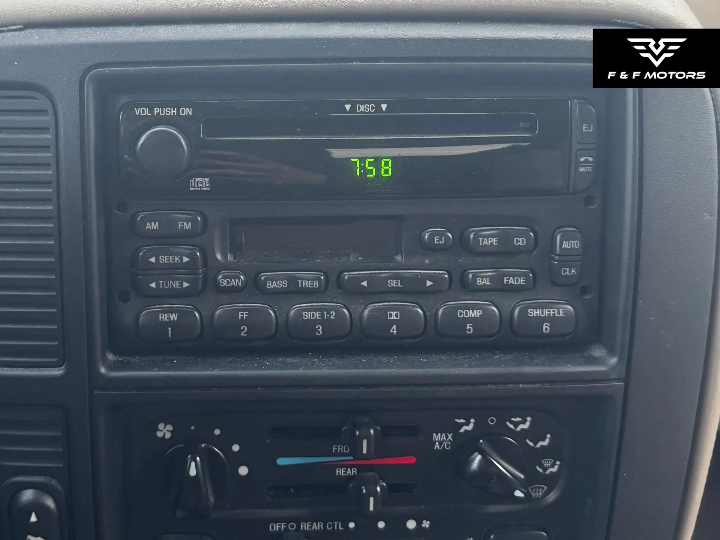 Used 2002 Ford Windstar SE Sport FWD image 14