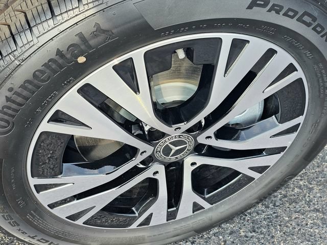 New 2026 Mercedes-Benz GLB 250 4MATIC image 6