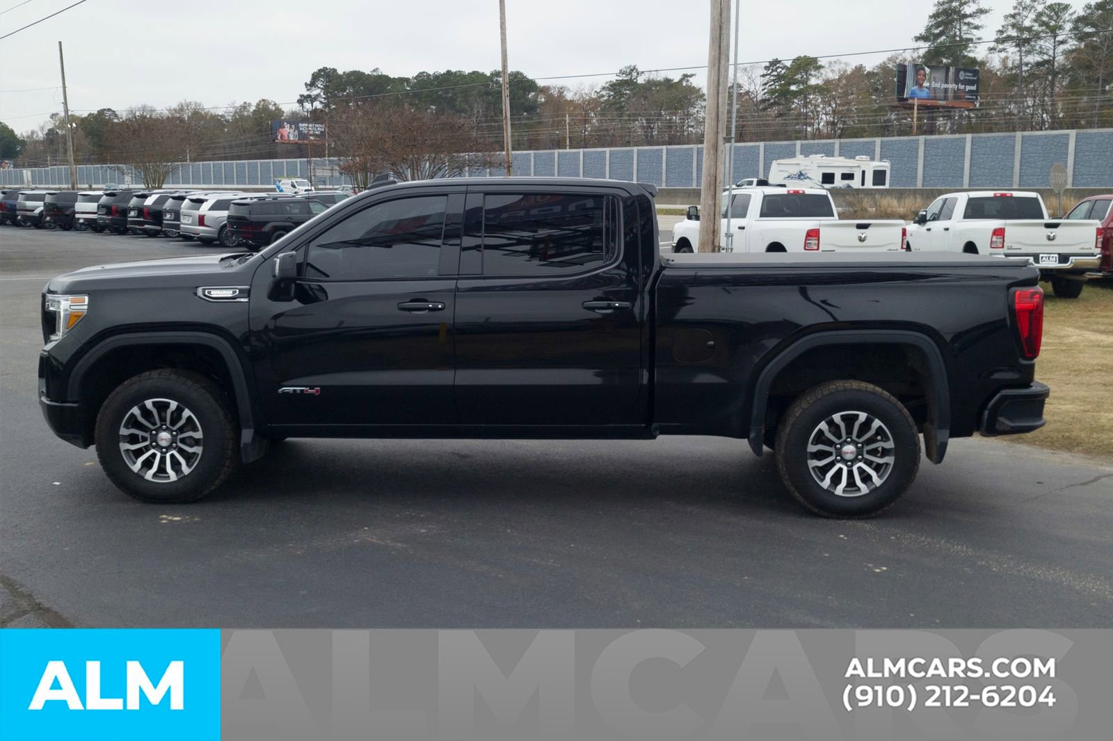 Used 2021 GMC Sierra 1500 AT4 w/ AT4 Preferred Package image 12