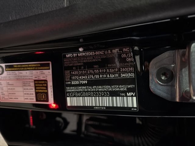 Used 2024 Mercedes-Benz GLE 450e 4MATIC image 27