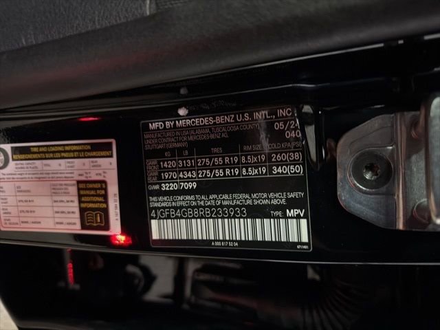 Used 2024 Mercedes-Benz GLE 450e 4MATIC image 27