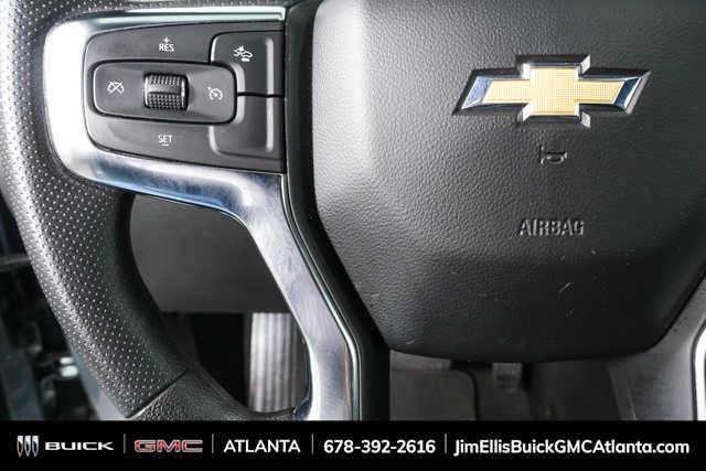 Used 2025 Chevrolet Blazer LT FWD image 9