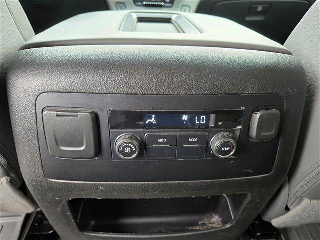 Used 2018 Chevrolet Tahoe LT image 17