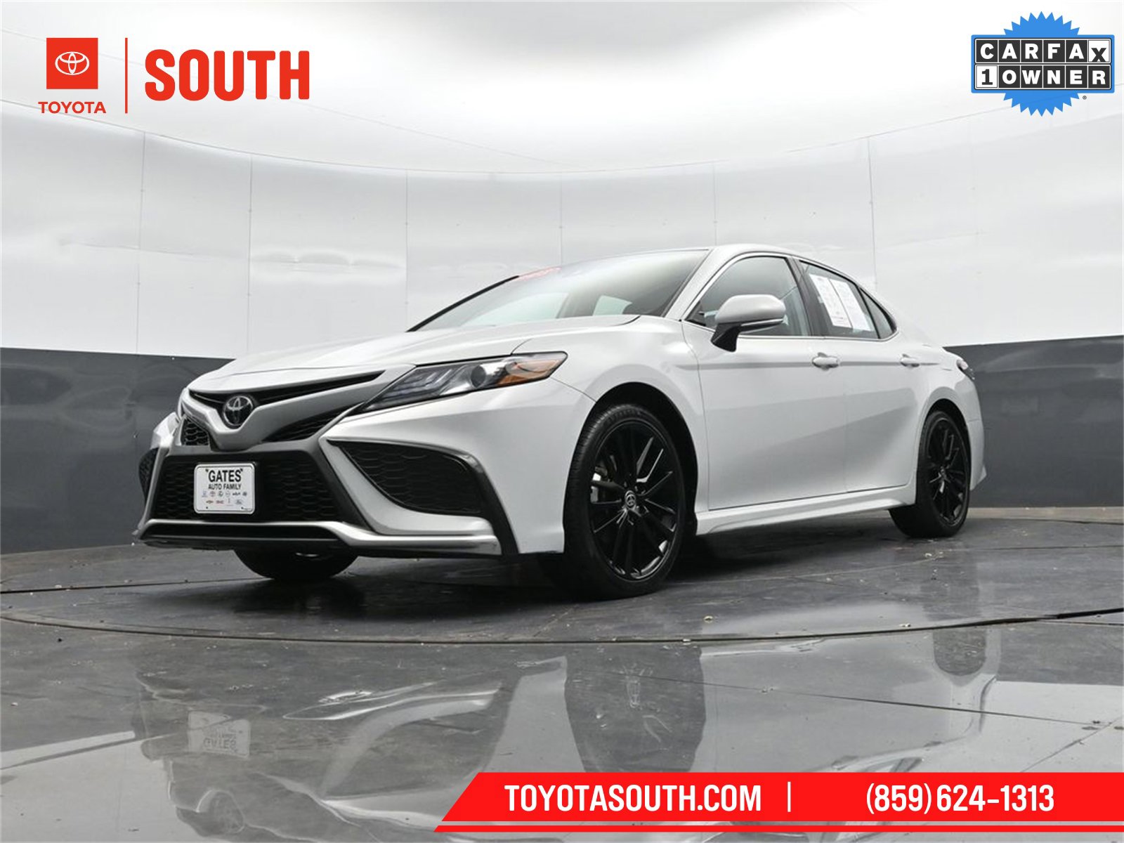 Used 2023 Toyota Camry XSE image 37