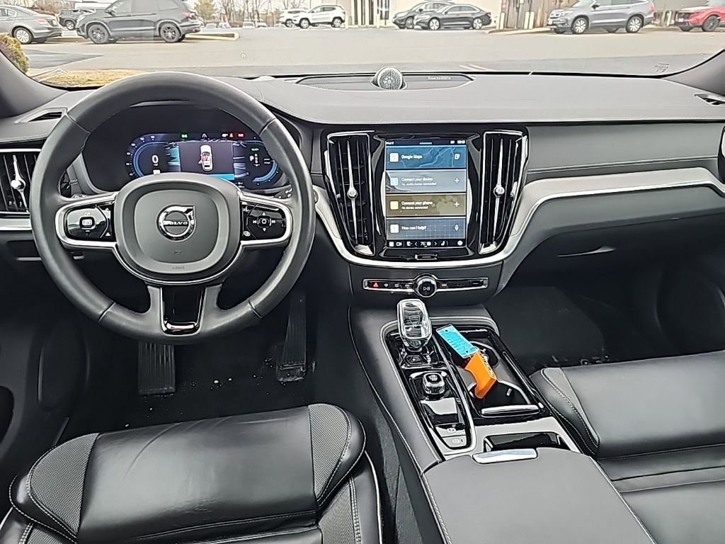 Used 2024 Volvo V60 T8 Polestar image 2