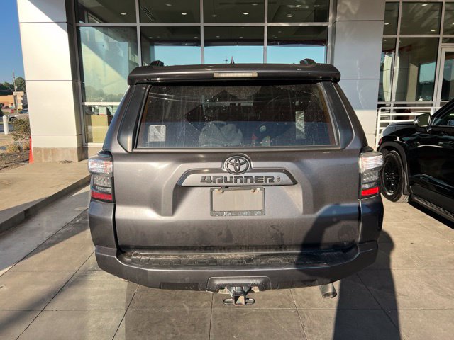 Used 2023 Toyota 4Runner SR5 Premium w/ Moonroof Package AWD/4WD image 11