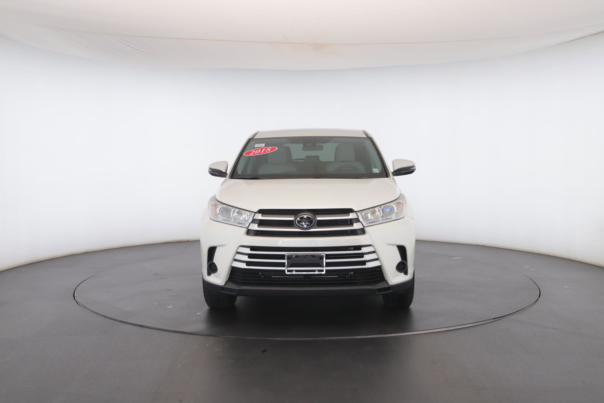 Used 2018 Toyota Highlander LE AWD/4WD image 21