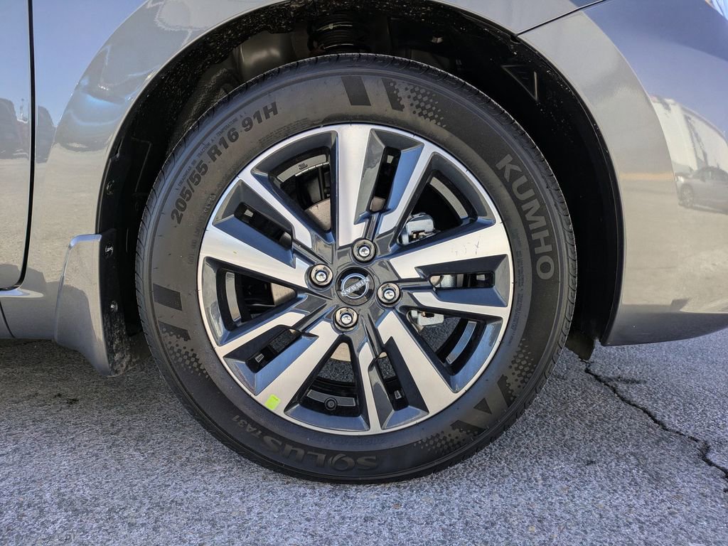 New 2025 Nissan Versa SV w/ Trunk Package image 11