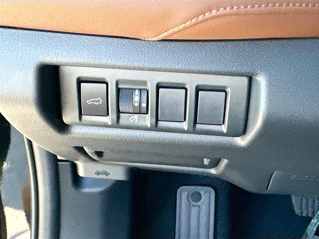 New 2026 Subaru Outback Touring AWD/4WD image 10
