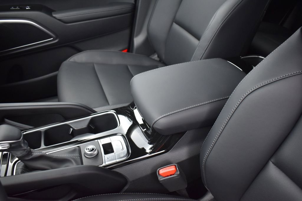 Certified 2024 Kia Telluride S w/ S Sunroof Package image 14