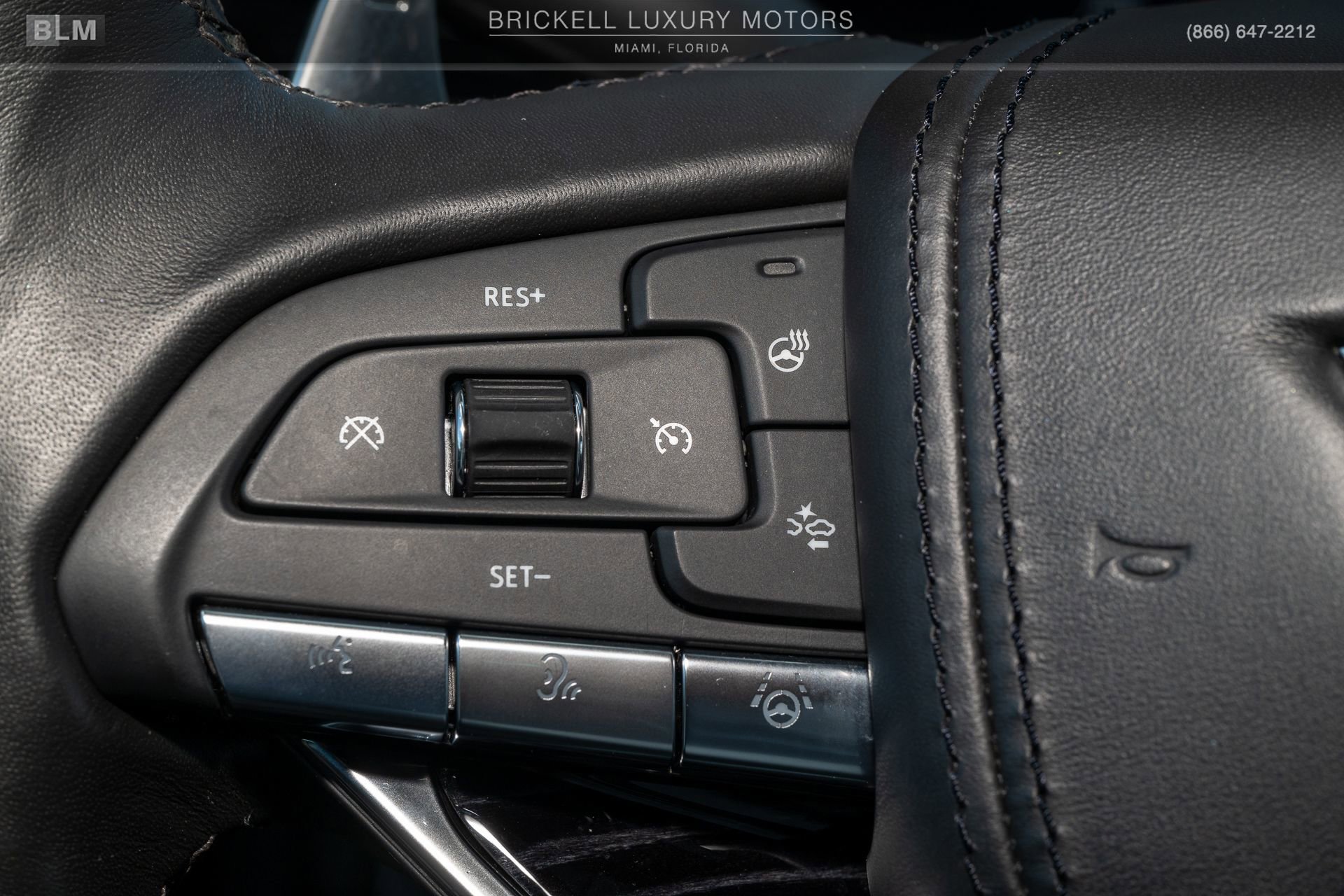 Used 2023 Cadillac Escalade V image 37