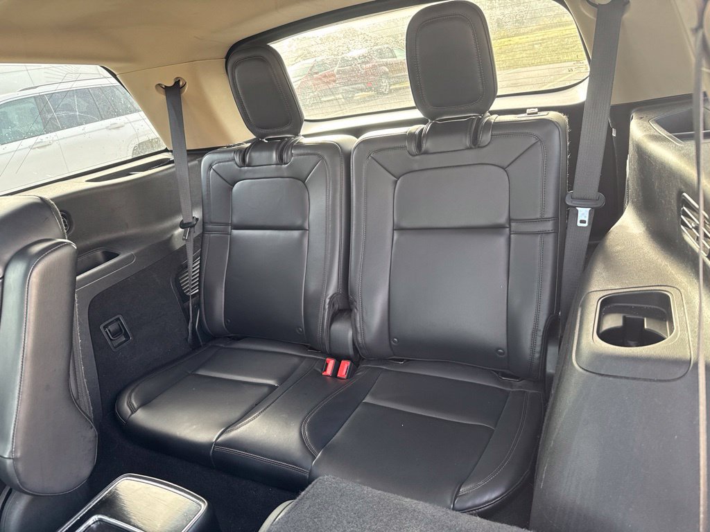 Used 2020 Lincoln Aviator Reserve w/ Equipment Group 201A AWD/4WD image 13