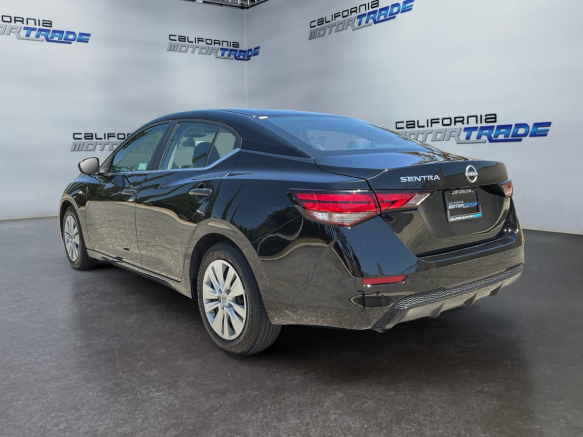 Used 2025 Nissan Sentra S FWD image 7