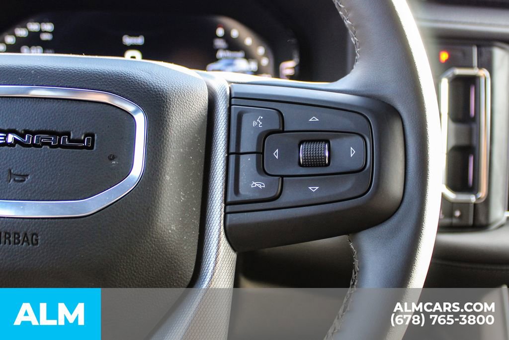 Used 2024 GMC Yukon Denali image 30