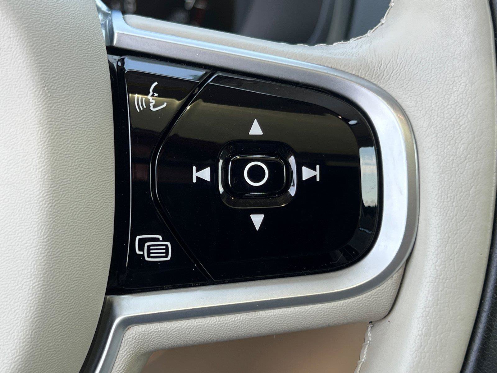 Used 2019 Volvo XC90 T6 Inscription w/ Advanced Package AWD/4WD image 26