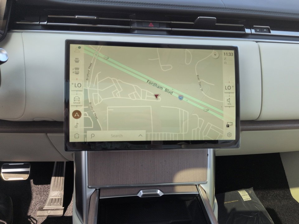 New 2026 Land Rover Range Rover SE AWD/4WD image 15