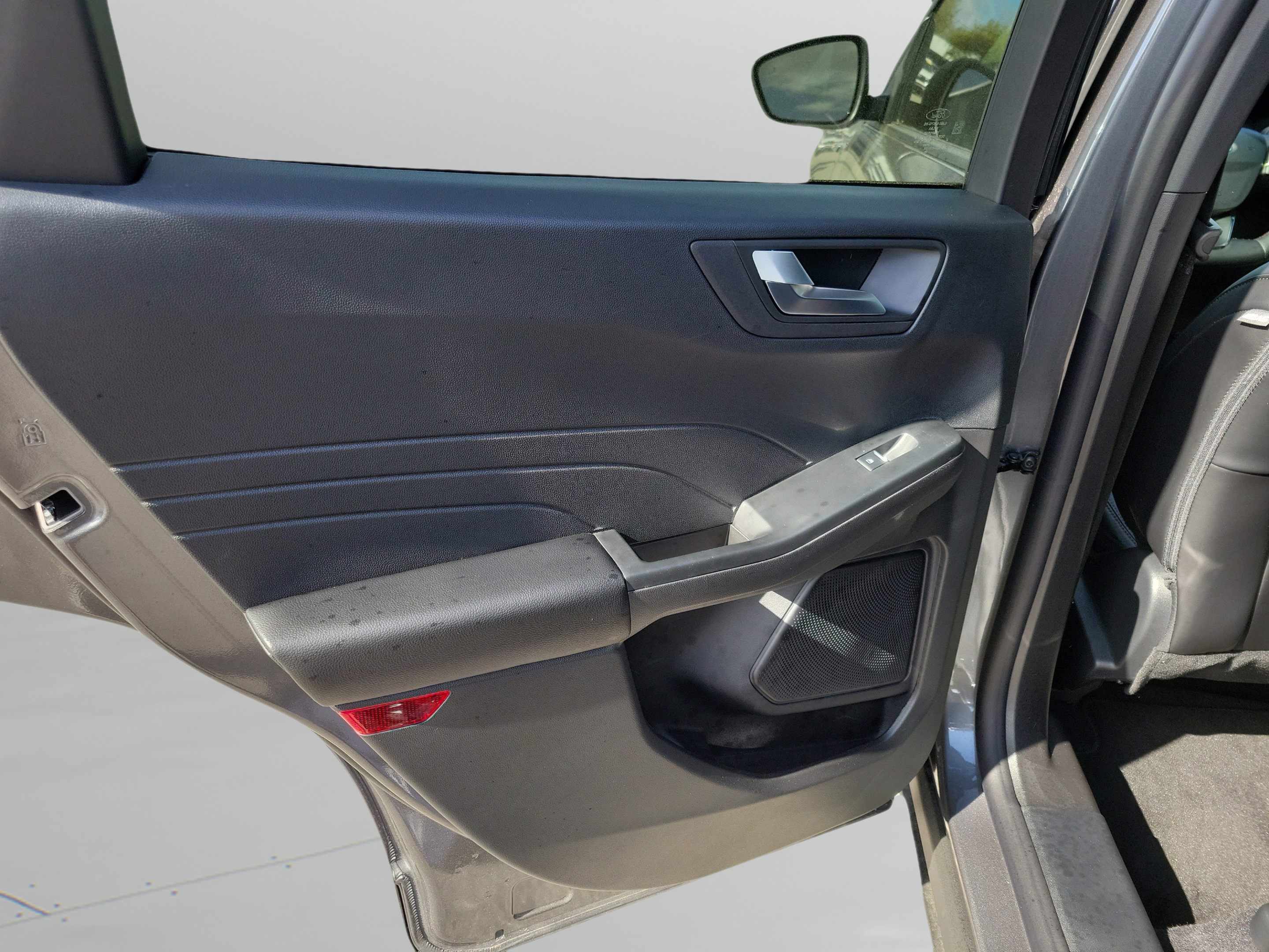 New 2026 Ford Escape ST-Line w/ Tech Pack #1 FWD image 26