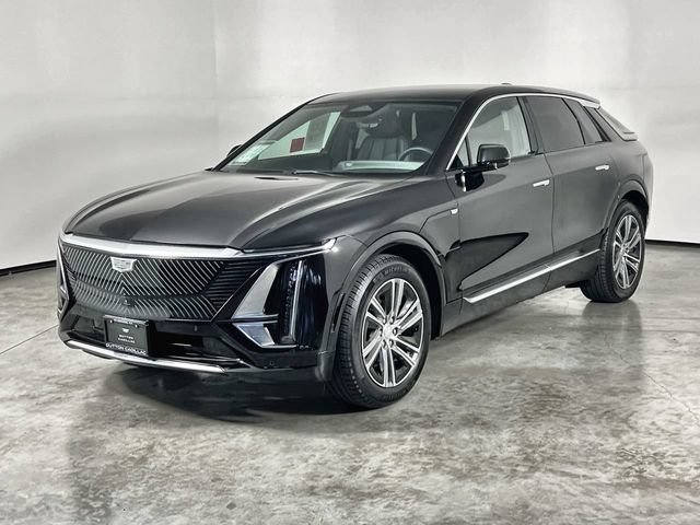 Used 2023 Cadillac Lyriq 2WD image 4