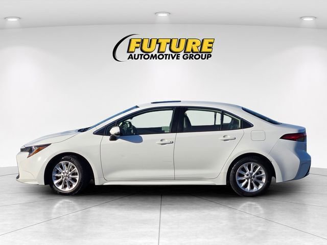 Certified 2022 Toyota Corolla XLE FWD image 9