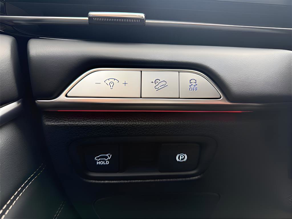 Used 2025 Genesis GV80 2.5T Prestige image 37