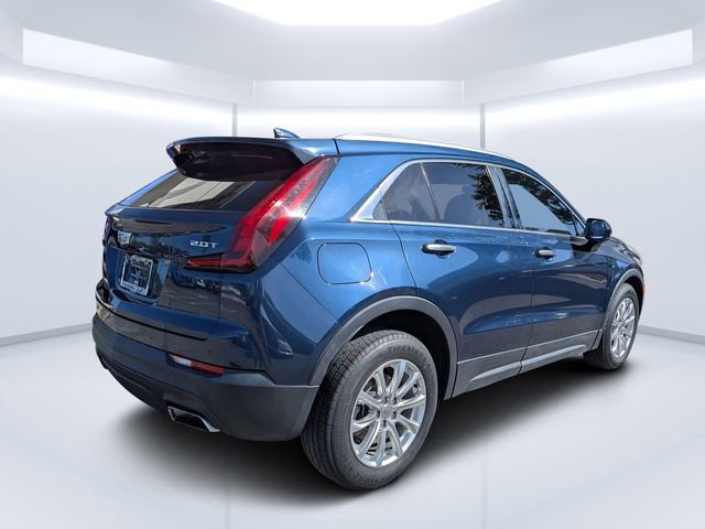 Used 2019 Cadillac XT4 Luxury FWD image 3