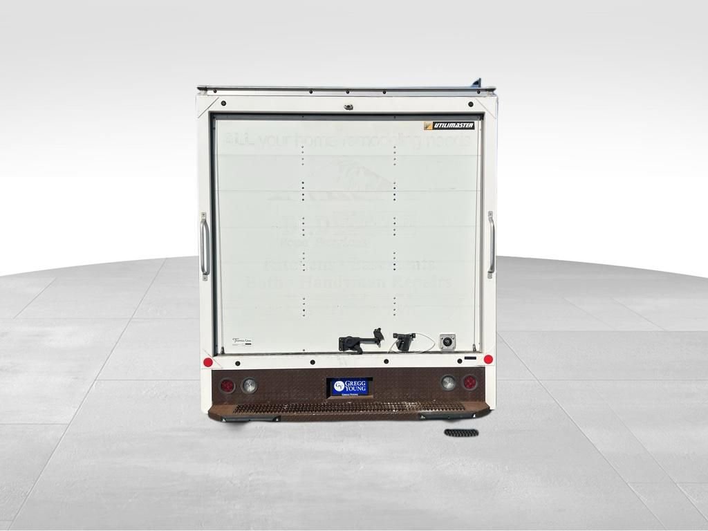 Used 2021 Chevrolet Express 3500 w/ Power Convenience Package image 5