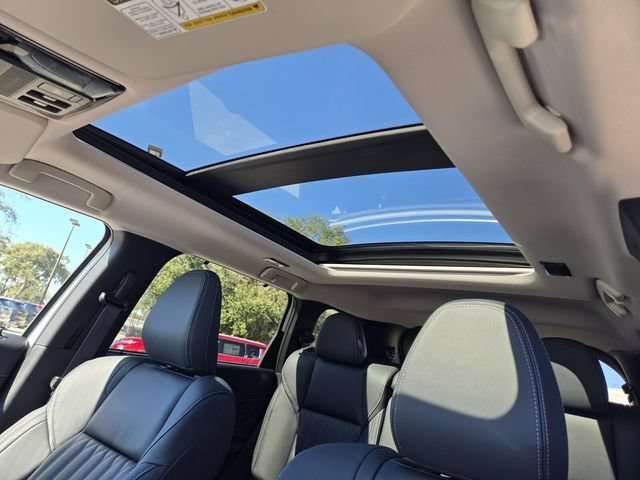 New 2026 Mitsubishi Outlander SEL FWD image 12
