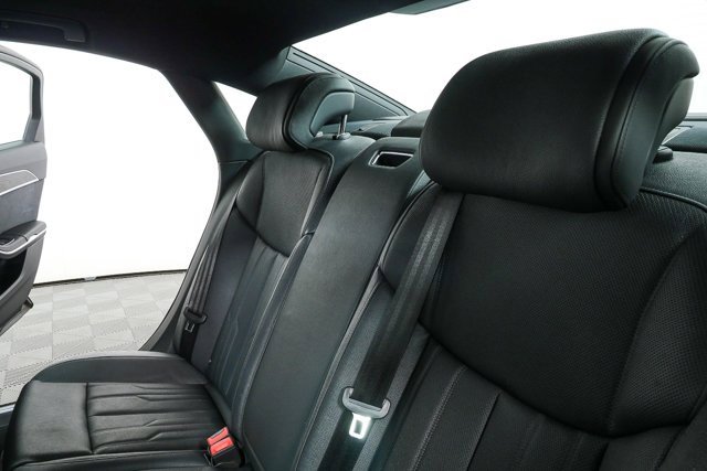 Used 2022 Audi A8 L 3.0T image 23