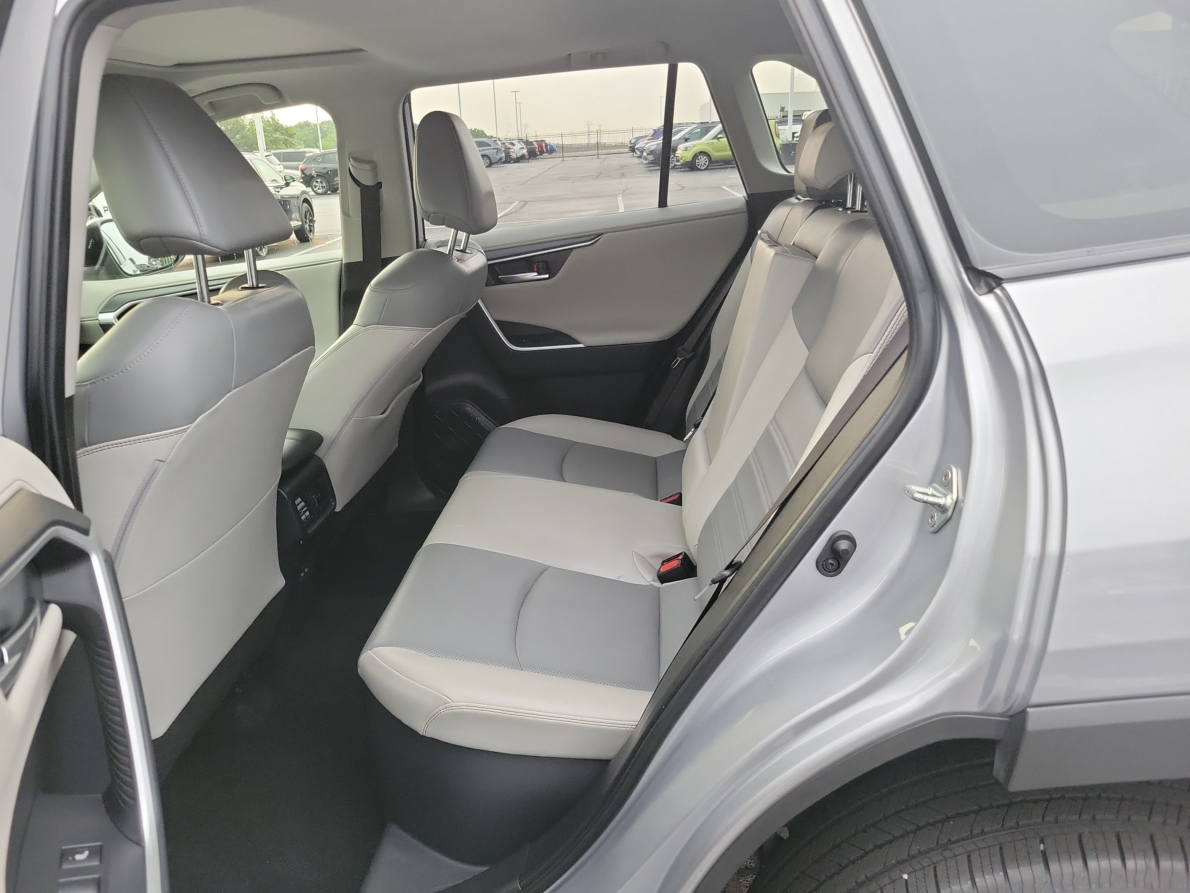 Certified 2024 Toyota RAV4 Limited w/ Advanced Technology Package AWD/4WD image 14