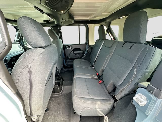 Used 2024 Jeep Wrangler Unlimited Sport AWD/4WD image 24