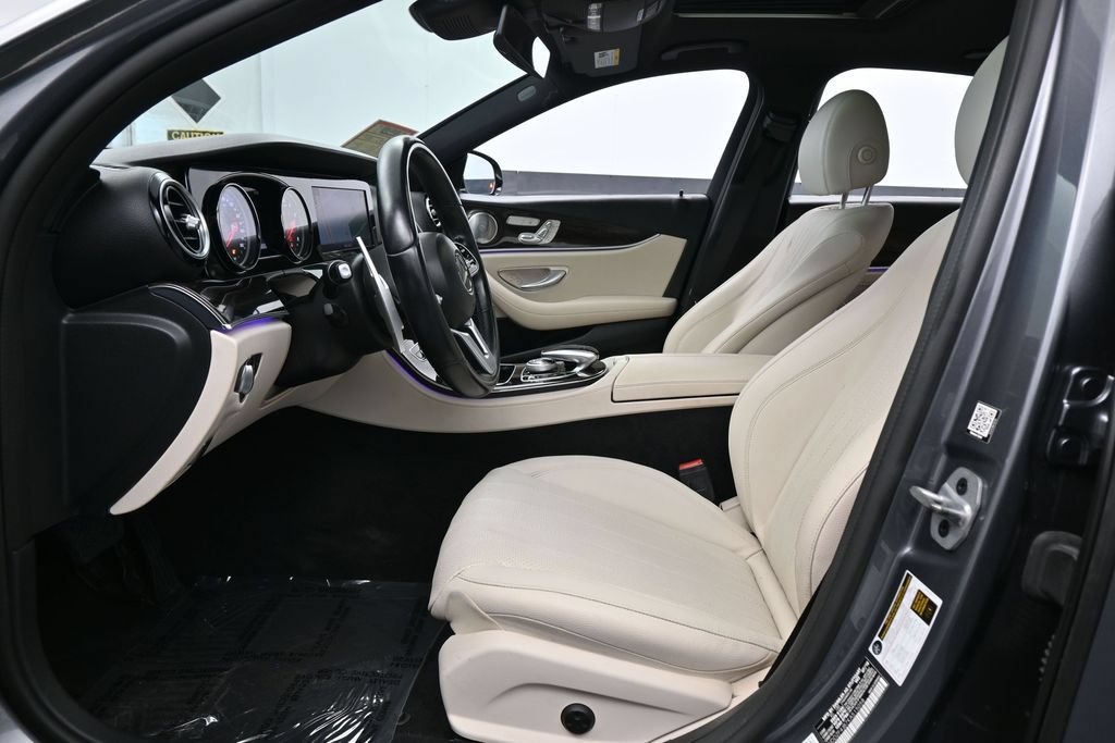 Used 2019 Mercedes-Benz E 300 image 11