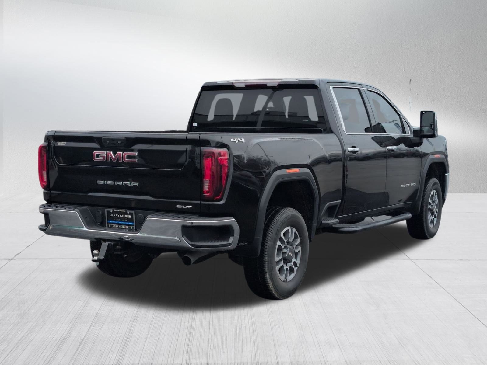 Certified 2022 GMC Sierra 3500 SLT image 6