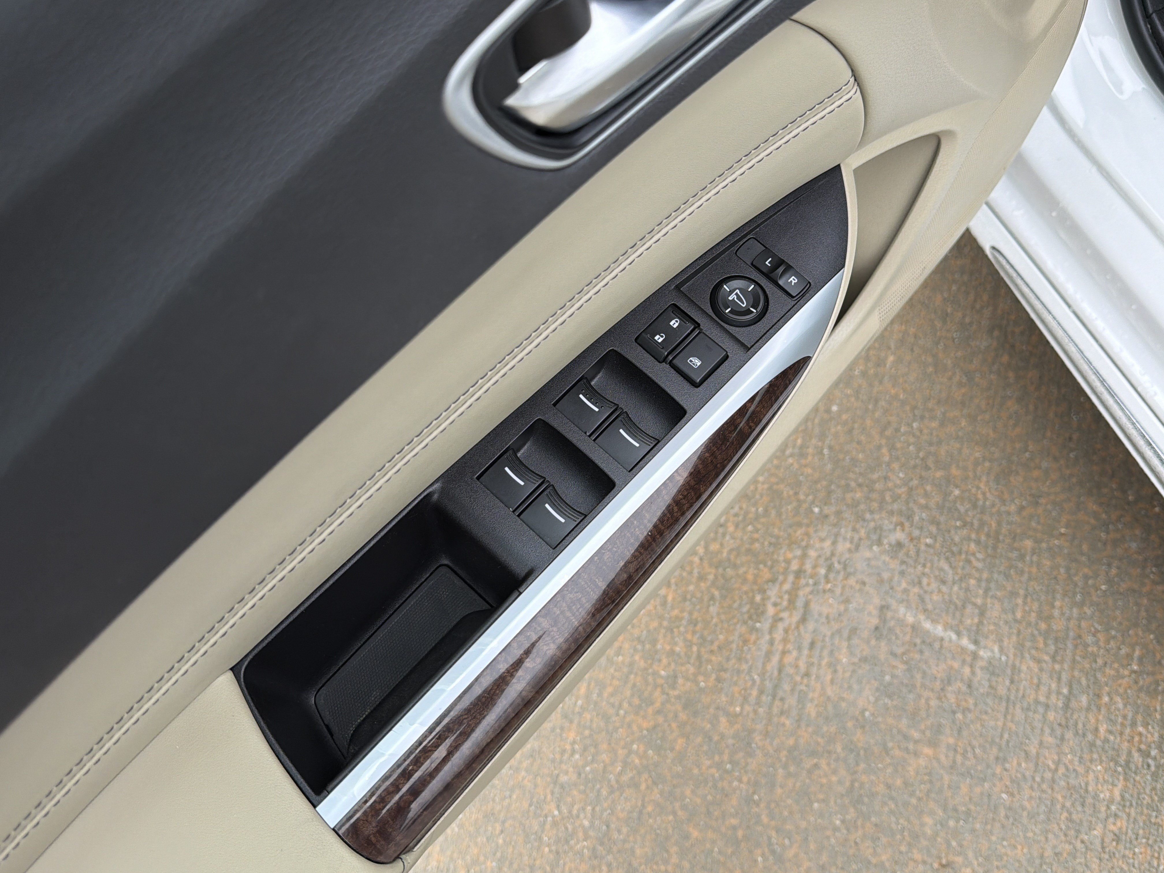 Certified 2019 Acura TLX V6 SH-AWD w/ Technology Pkg image 15